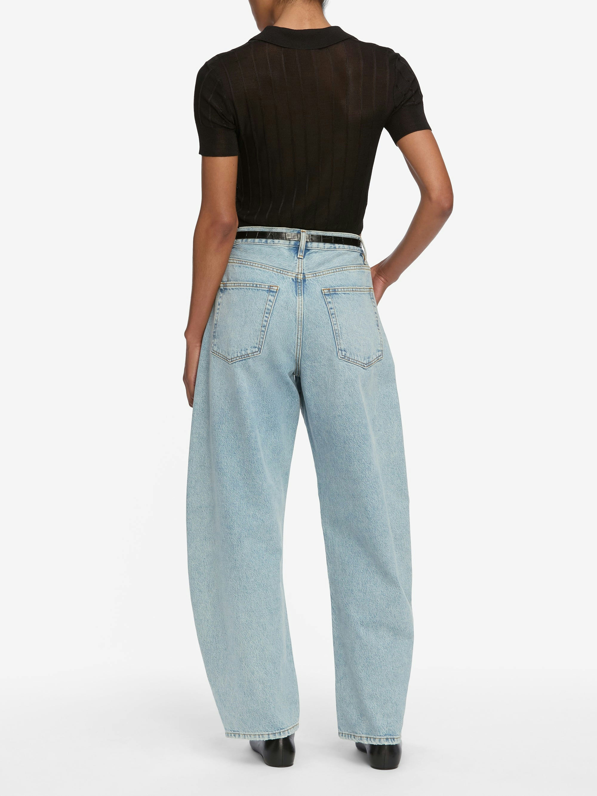jeans back image alt:fit2